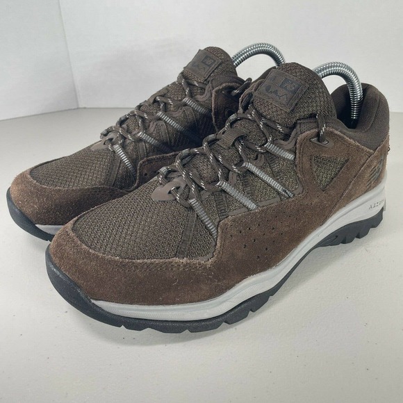 Balance 669v2 Mens Trail Walking Shoe 